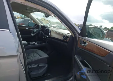 2025 Volkswagen Atlas 2.0T Se W/Technology from USA, damaged, VIN 1V2WR2CA1SC576096